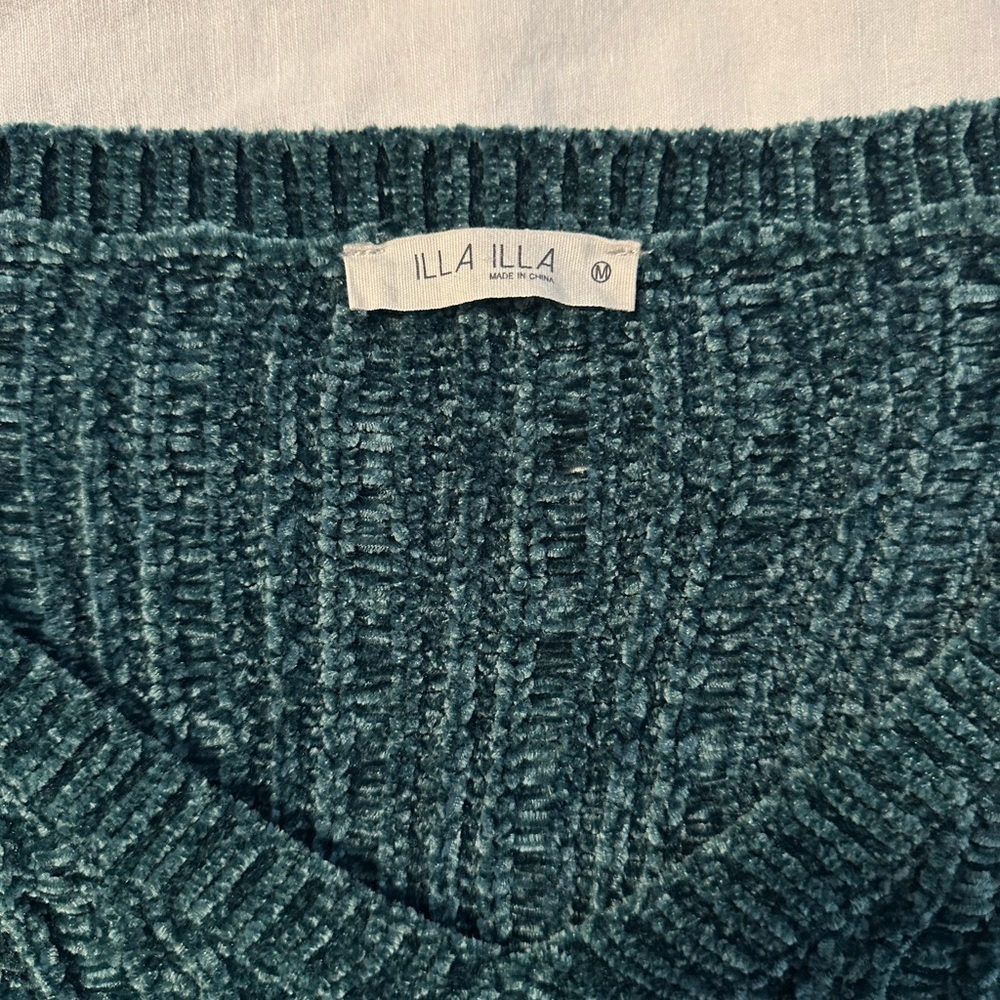 ILLA ILLA Green Cropped Crewneck Sweater Size Medium